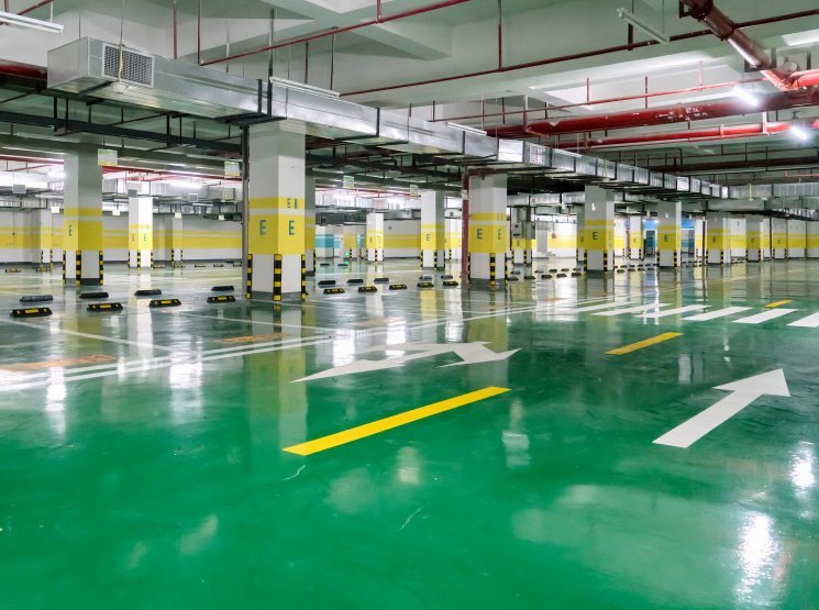 Pavimentos industriales para naves y centros logísticos en España Suelos ESD sin juntas en España